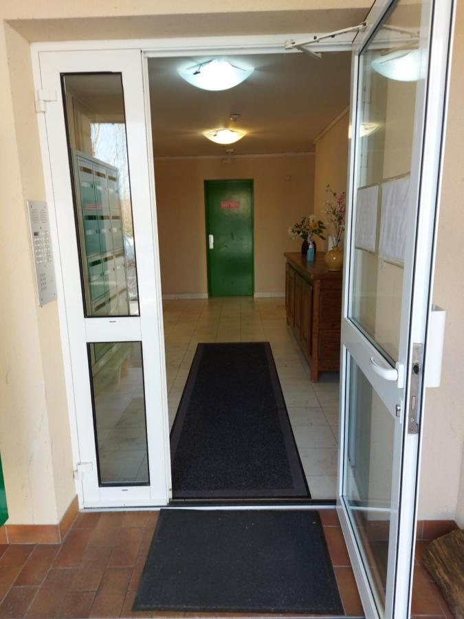L'Escale : Duplex 4 Pers. Asterix, Aeroport Roissy Cdg, Paris Moussy-le-Neuf Exterior foto